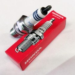 31909-MJP-G51 : Honda genuine spark plug SILMAR8A9S Honda NT1100